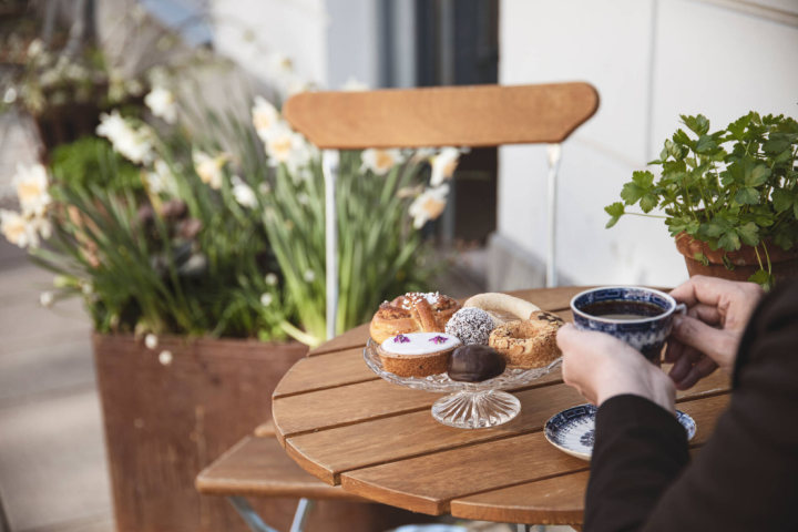 Private Walking Tour in Stockholm 3 hours - with Swedish fika