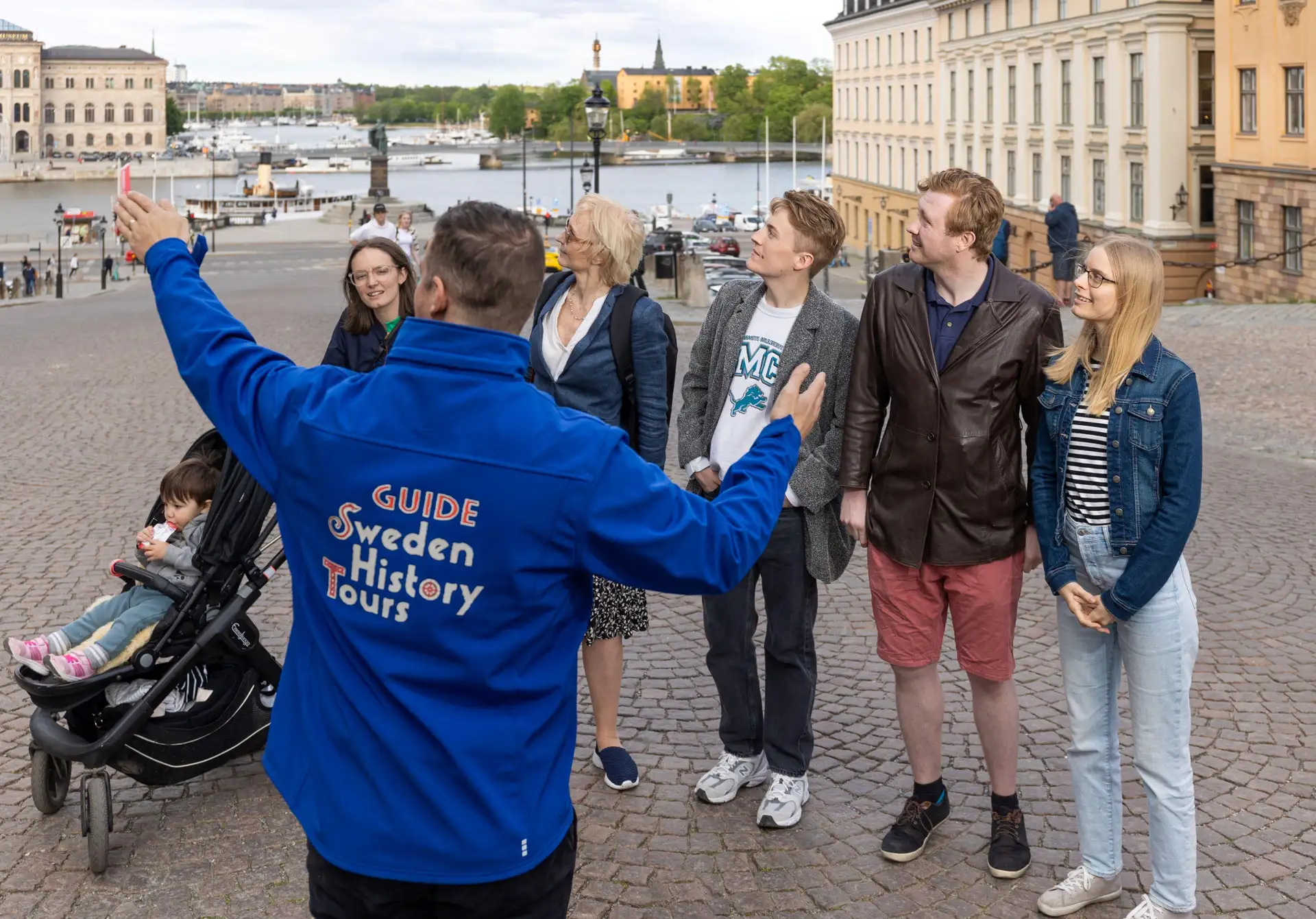 Stockholm: Alfred Nobel Tour with City Hall & Museum