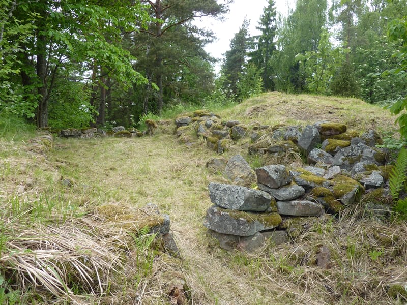 Medeltida borgruiner - Saxholmen