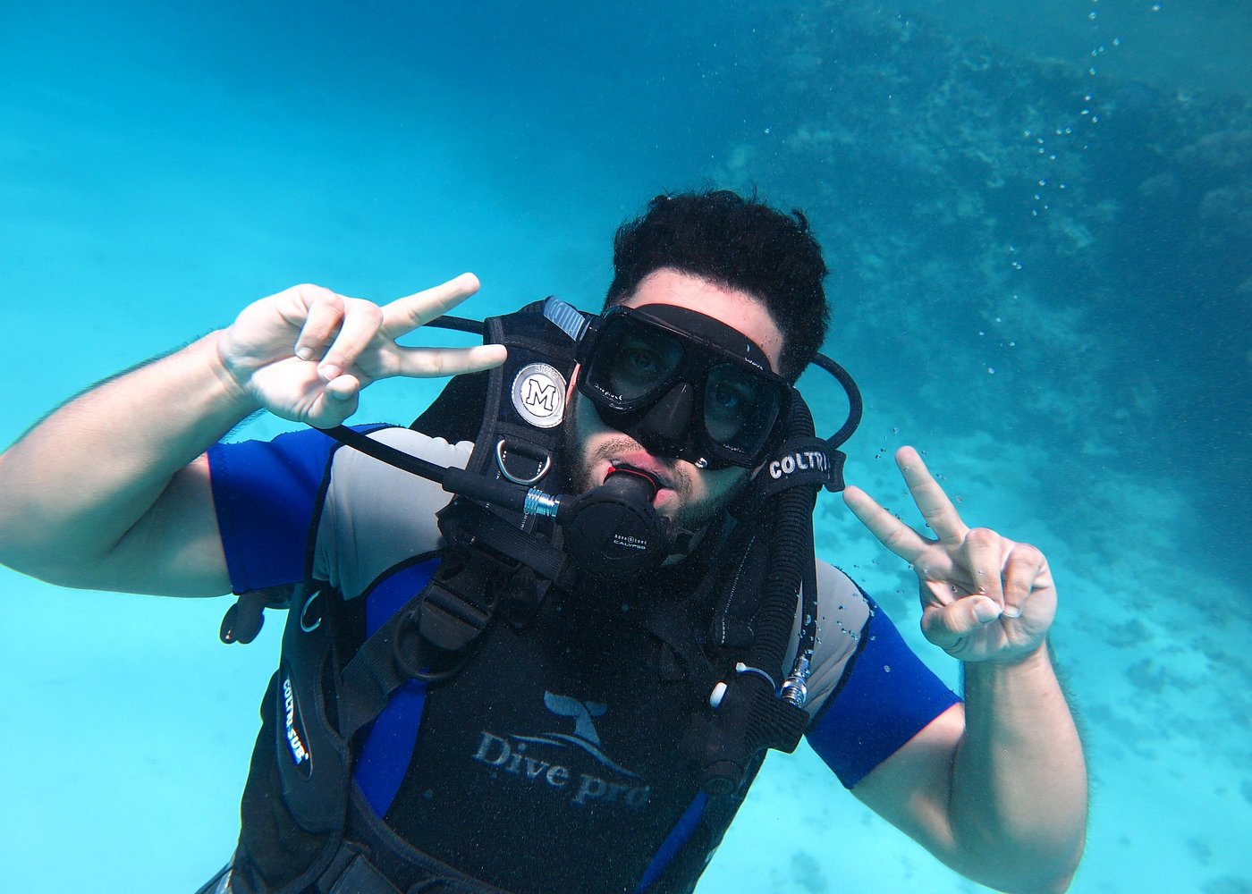 Intro Diving 2-Stop Adventure for Beginners with Lunch
