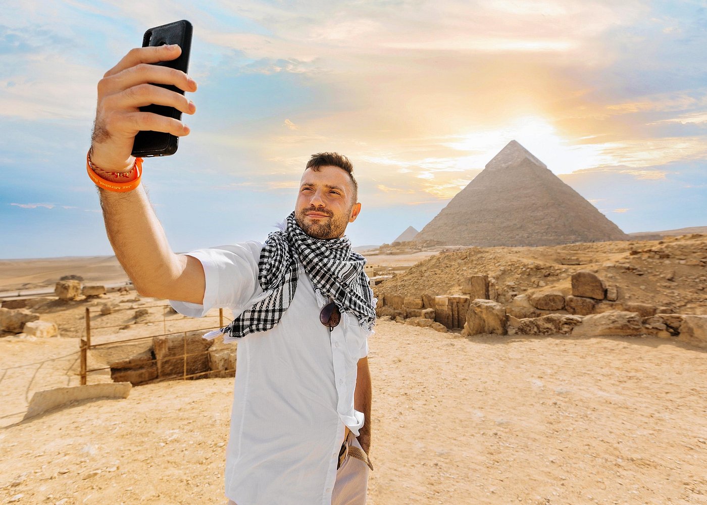 Discover Cairo & the Pyramids from Sharm by Bus