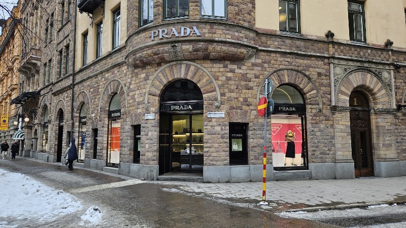 Prada Stockholm Woman